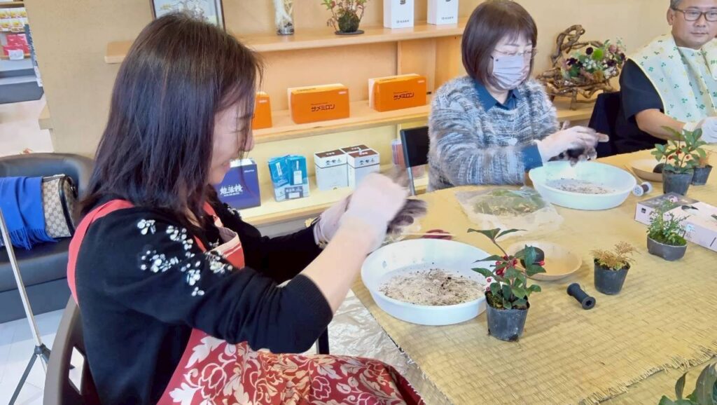 にこにこ薬局（千葉県佐倉市）第一回 盆栽教室